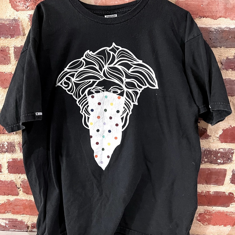 LG Crooks & Castles Graffic T-Shirt. ****FRESHLY LAUNDERED